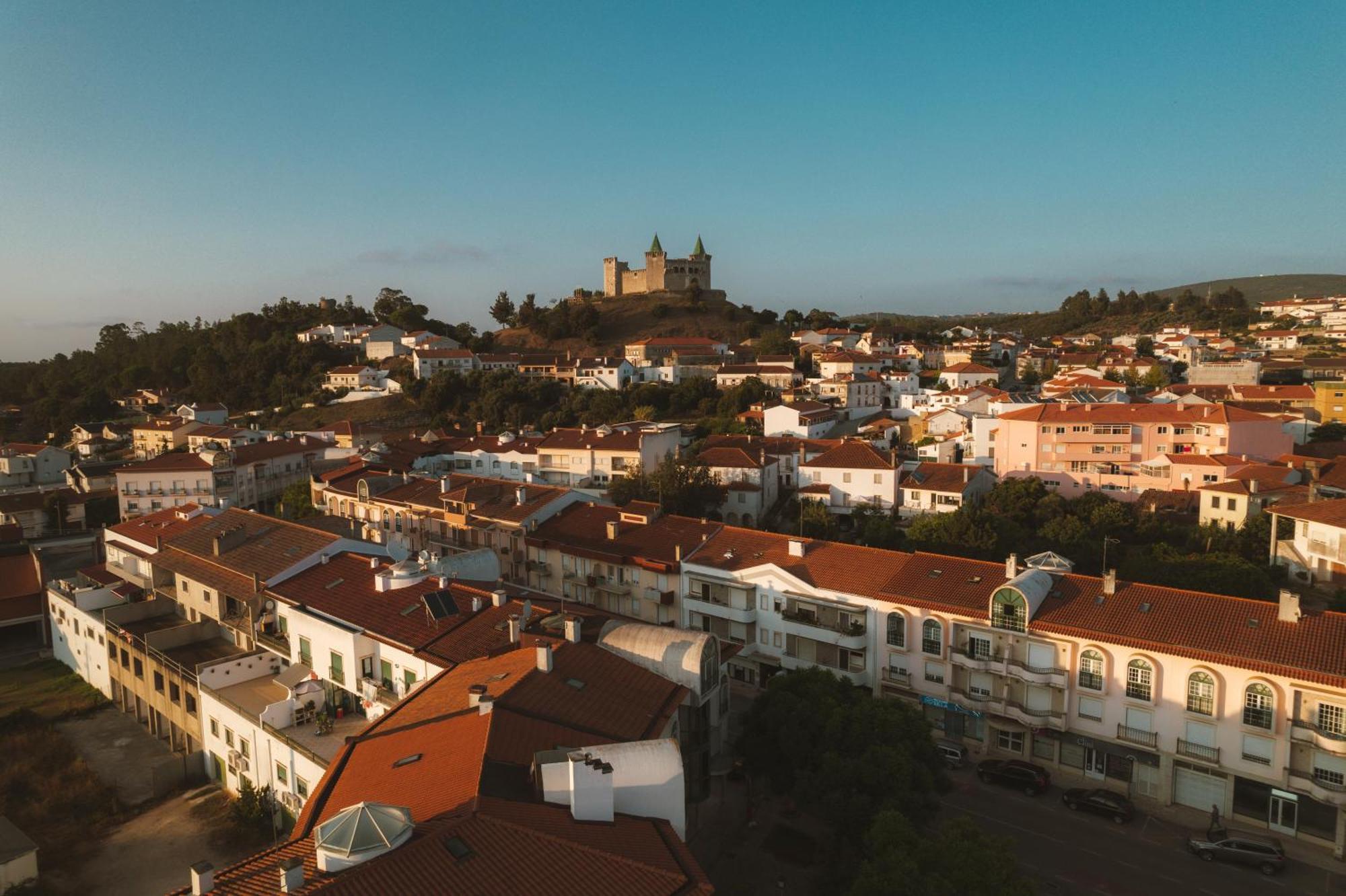 Dolinas Climbing Hotel Porto de Mós Esterno foto